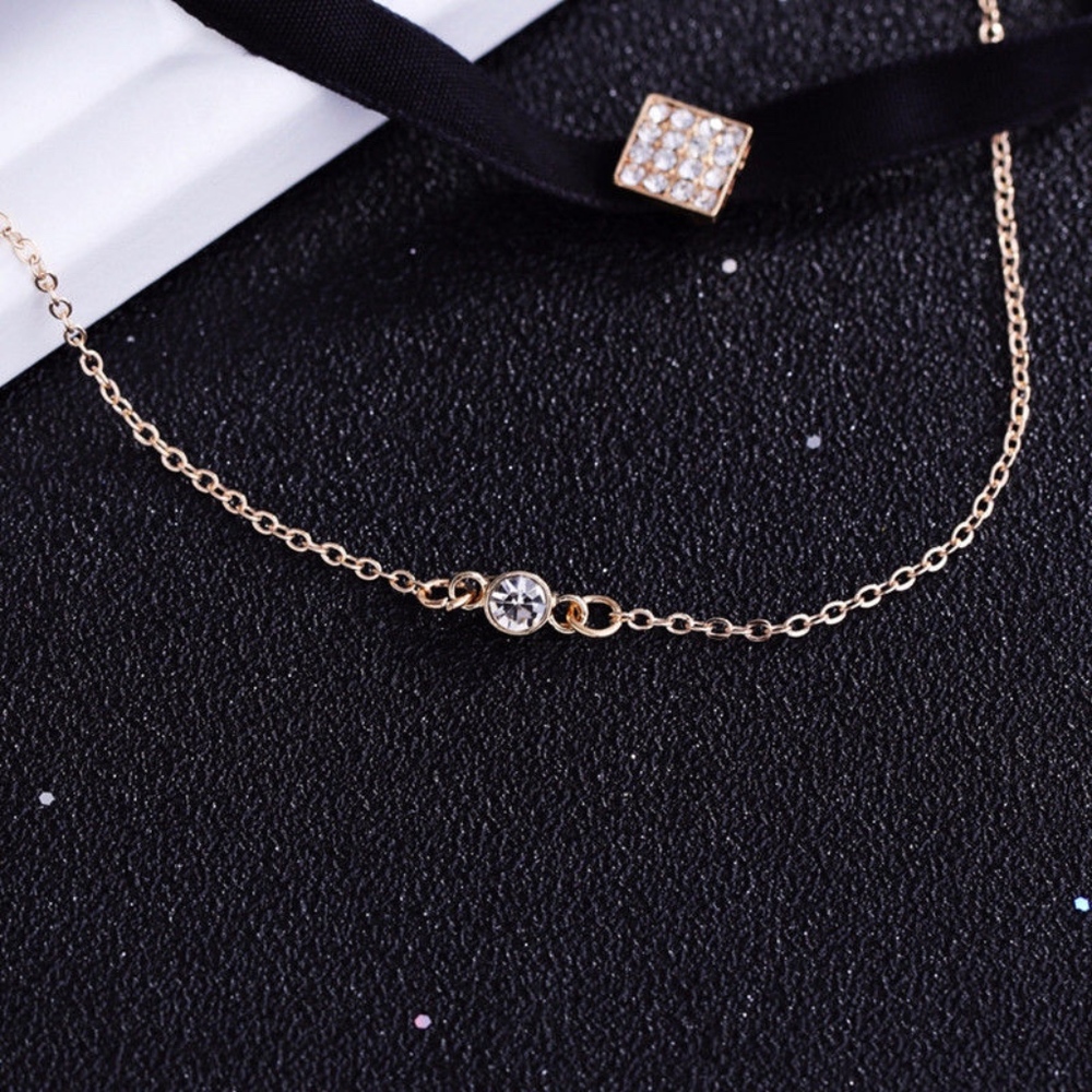 Triple Layer Rhinestone Velvet Choker Necklace - Picture 5 of 6